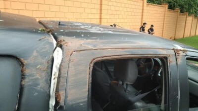 Viatura da Rotam capota e deixa quatro policiais feridos, em Goiânia
