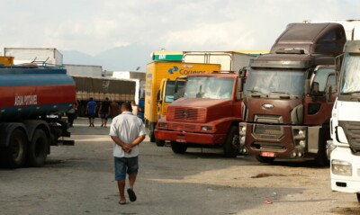 Sexta e última parcela dos auxílios caminhoneiro e taxista é paga neste sábado (10). (Foto: Tomaz Silva/Agência Brasil)