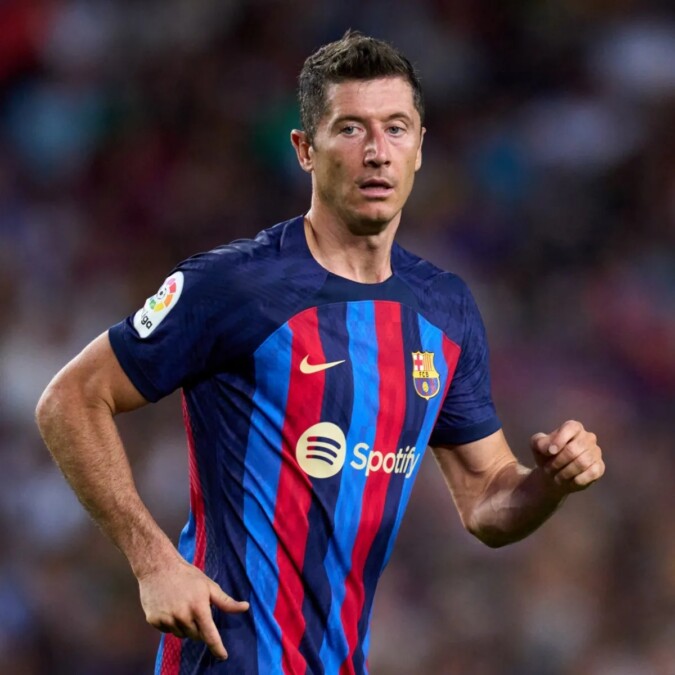 lewandowski-gettyimages-1420606243.jpg_219307540