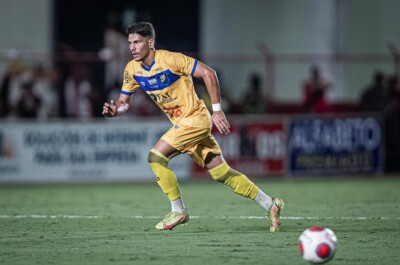 Atacante do Iporá no Campeonato Goiano