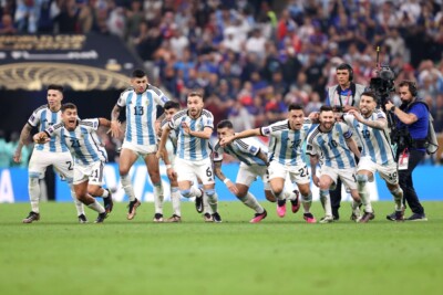 Jogadores da Argentina após a última cobrança de pênalti