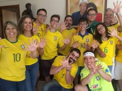 Família Silva conhecida como família do hexa