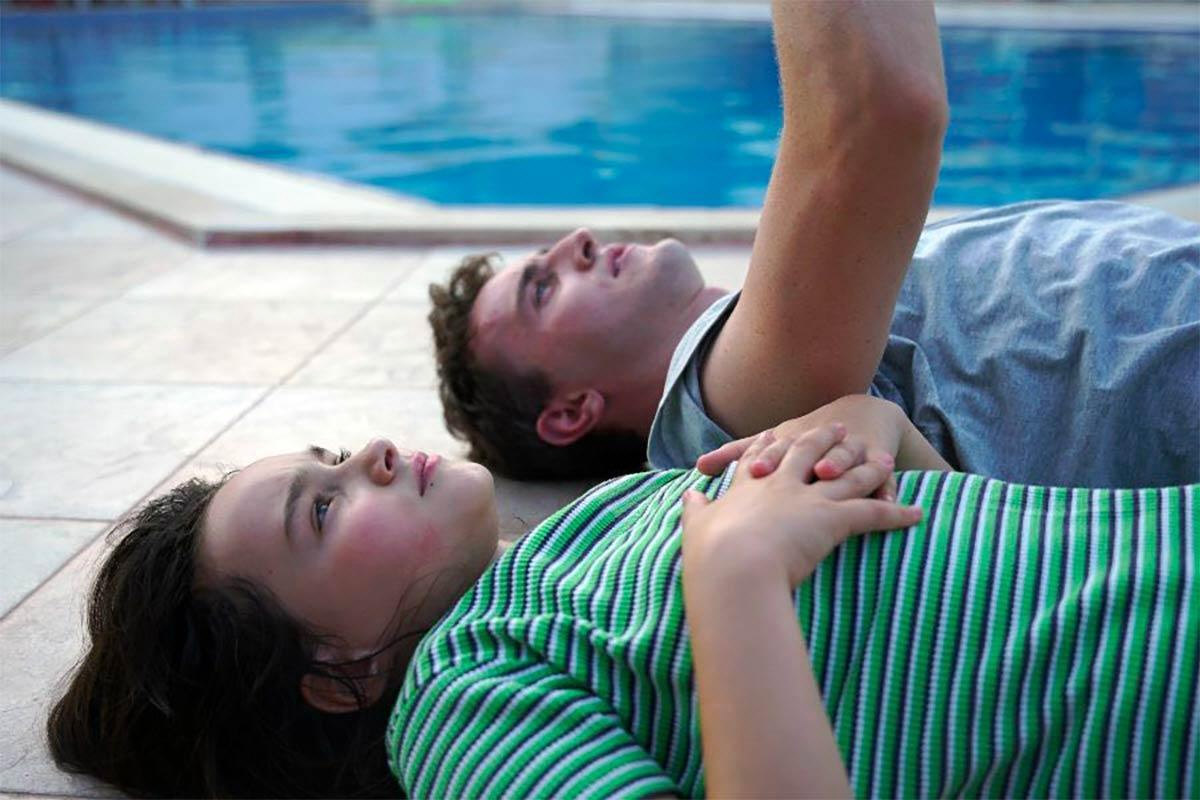 Programação do Cine Cultura estreia o longa Aftersun