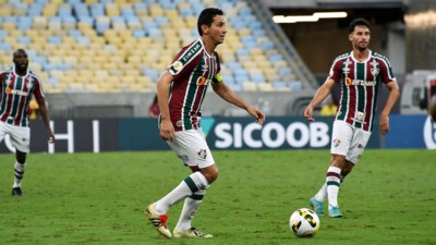 Paulo Henrique Ganso em jogo pelo Fluminense