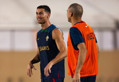 Cristiano Ronaldo em treino de Portugal ao lado de Pepe