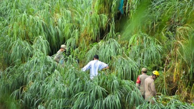 Água arrastou corpo de motociclista por cerca de 5 km, informa bombeiros