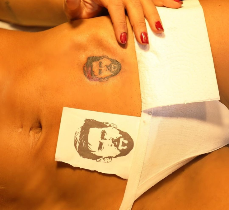 fotos da brasileira musa do Onlyfans que tatuou rosto de Messi em região íntima Suzy Cortez foi bloqueada pela esposa do jogador Antonela