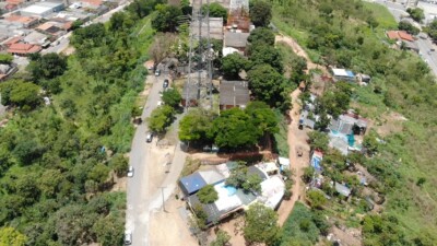 Polícia autua três pastores por invadirem o Morro da Serrinha, em Goiânia
