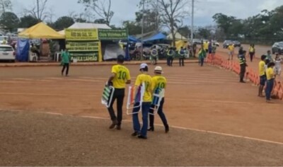 Cinco ônibus cheios saíram do local neste domingo (1º) Acampamento em QG esvazia, e parte de bolsonaristas deixa local em dia de posse de Lula
