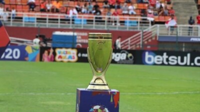 Troféu em disputa da Copa São Paulo