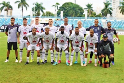 Equipe do Goiânia na disputa do Goianão