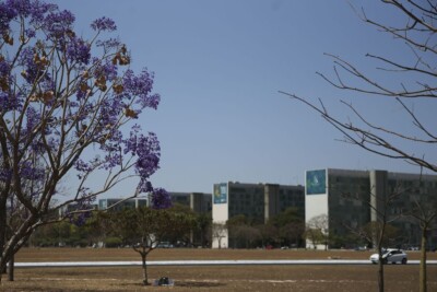 Diário Oficial traz exoneração de 19 ministros de Bolsonaro