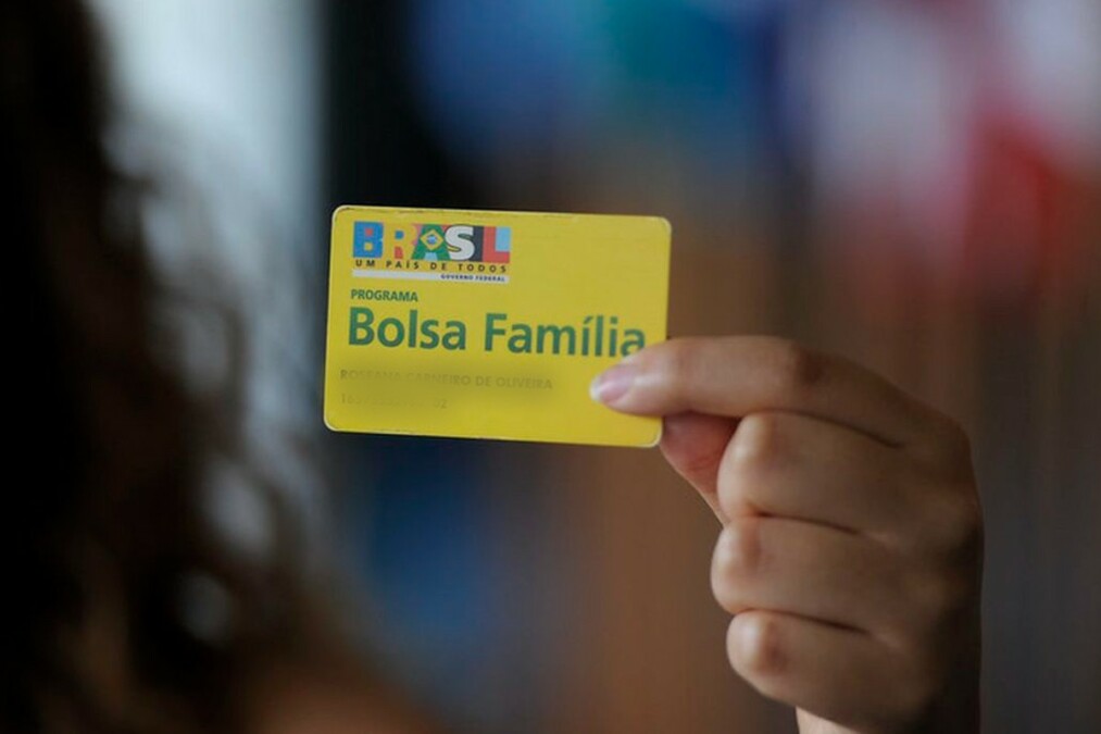 d9068073-bolsa-familia