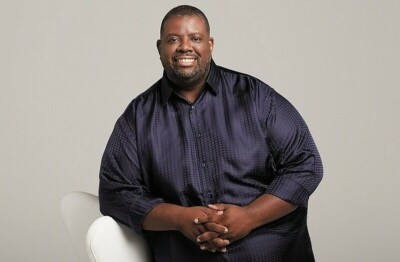 Fim de semana em Goiânia tem Péricles