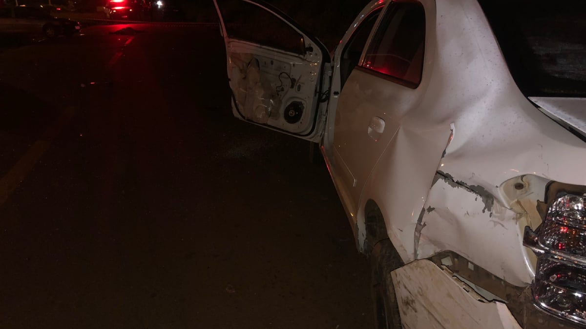 Os dois motoristas sobreviventes apresentam versões diferentes sobre os fatos.