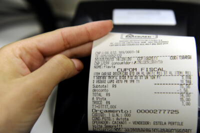 Adiamento foi feito após uma mudança no sistema da Secretaria da Economia Governo adia sorteio de prêmios da Nota Fiscal Goiana