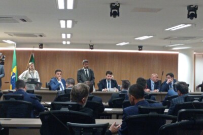 Deputados estaduais aprovam formação da CCJ e Comissão de Finanças; confira