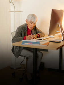 capa-webstories-emprego-mais-de-50