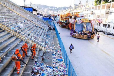 Desfiles de blocos e escolas no Rio já geraram 466,2 toneladas de lixo