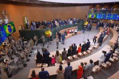 Assembleia dobra mulheres na Casa, mas mesa diretora fica sem representante feminina