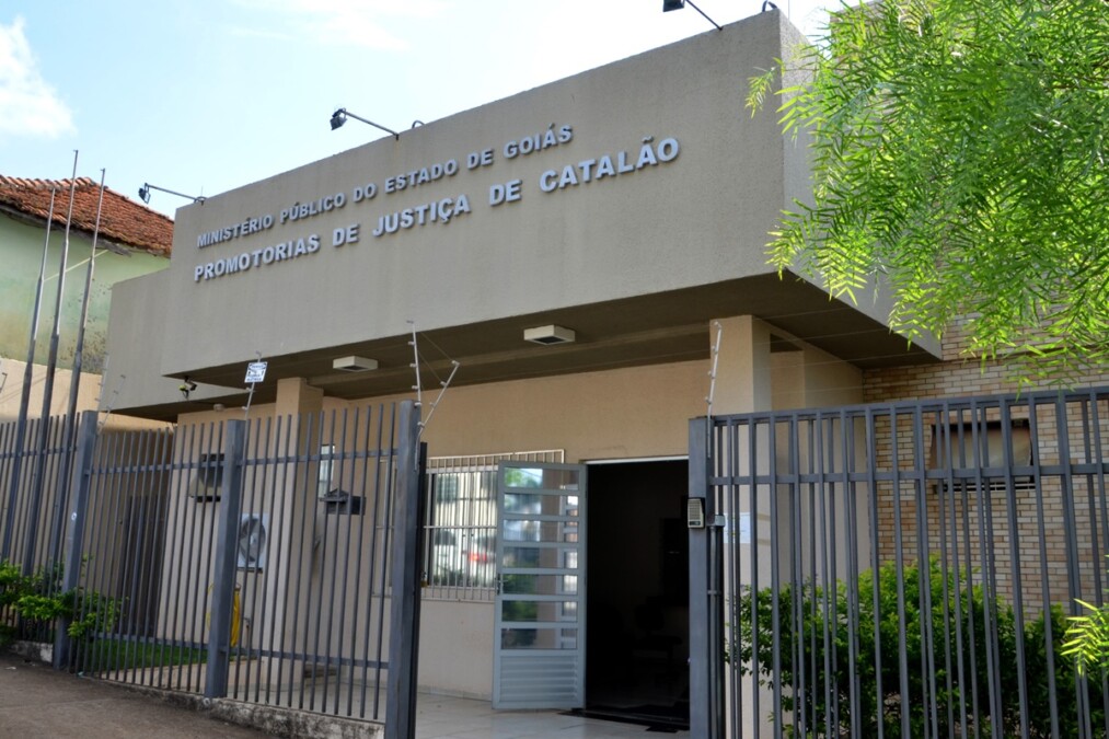 MP entra com ação contra a Câmara de Catalão por suspeita de funcionários fantasmas