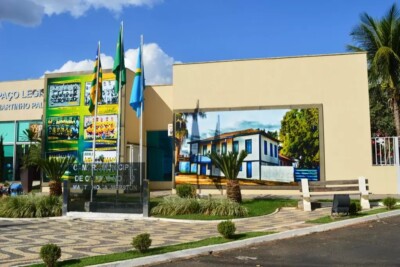 Câmara aprova e prefeitura de Caldas sanciona auxílio-alimentação a vereadores