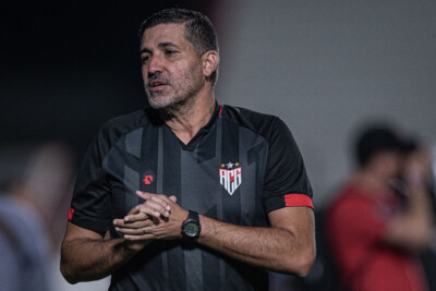 Eduardo Souza treinador do Atlético Goianiense no Accioly