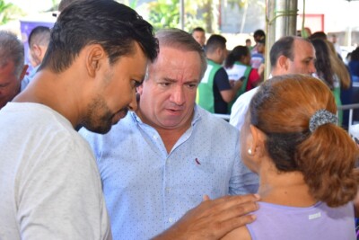 Prefeito de Aparecida, Vilmarzin diz que mandato é pautado por contato com população