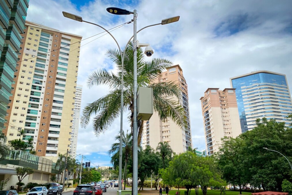 Goiânia recebe 200 câmeras de monitoramento