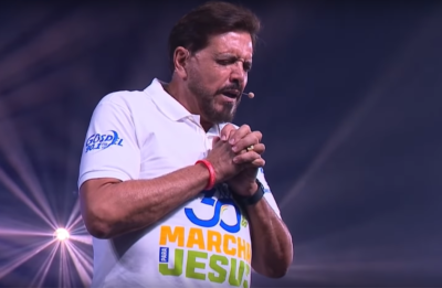 Estevam Hernandes afirma que expressou ponto de vista bíblico Líder da Renascer diz no Dia da Mulher que esposa cansada não deve negar sexo