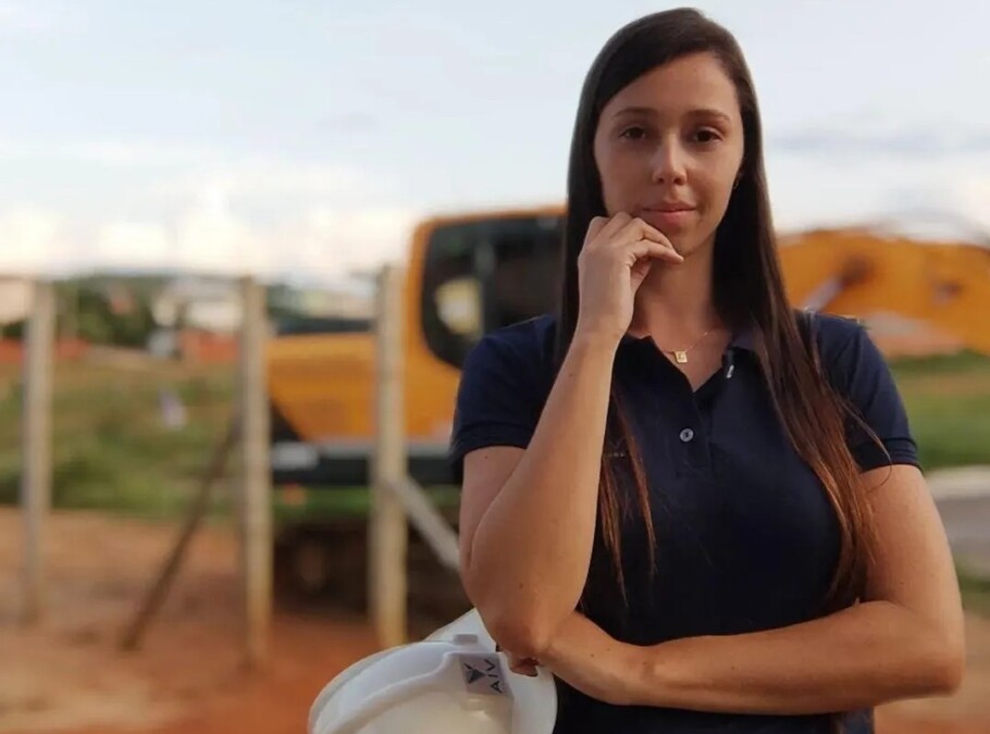 Sobrevivente da queda de avião na Vila Mutirão recebe alta do Hugol