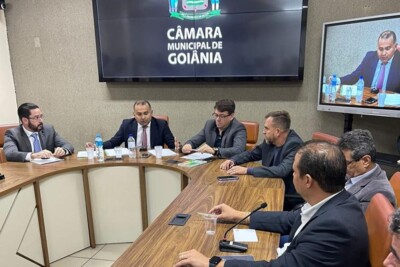 Advogados que pediram impeachment de prefeito de Goiânia trabalham para presidente da CEI da Comurg