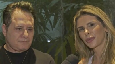 Namorada de Marrone sertanejo "Ninguém sai transformado da noite para o dia" diz Anna Paula Farfalla Namorada de Marrone opina após plástica do sertanejo: Paciência