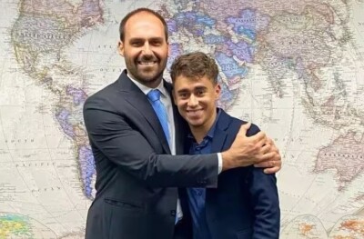 “peruca”, “deixa a Nikole falar” Eduardo Bolsonaro vai levar Janones a Conselho de Ética por xingar Nikolas Ferreira de 'chupetinha'