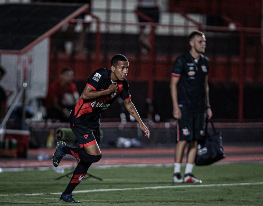 vinicius lago heber