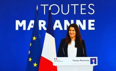 Ministra francesa causa polêmica ao posar para a Playboy; fotos Marlène Schiappa é responsável pela Economia Social e Solidária