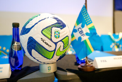 Bola da CBF e o escudo da federação