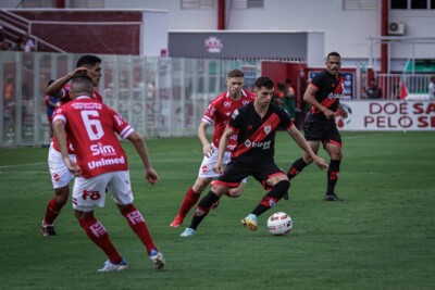 Partida entre Vila Nova e Atlético Goianiense