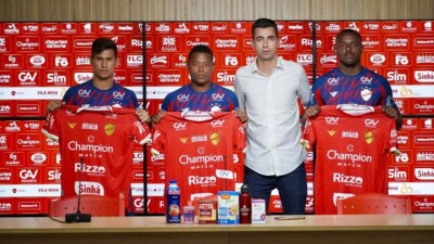 Daniel, Luciano Naninho e Ulisses são os novos jogadores do Vila Nova