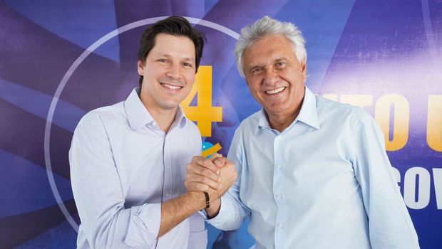Caiado e Daniel: vice ganha visibilidade ao assumir governo (Foto: Divulgação)