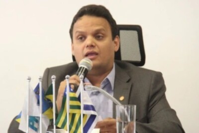 Prefeito de Águas Lindas exonera secretário por recomendação do MP