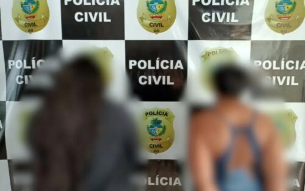 ficaram oito anos foragidas, usando nomes falsos Condenadas por matar gerente de posto para ficar com cargo dele no Amapá são presas em Goiás