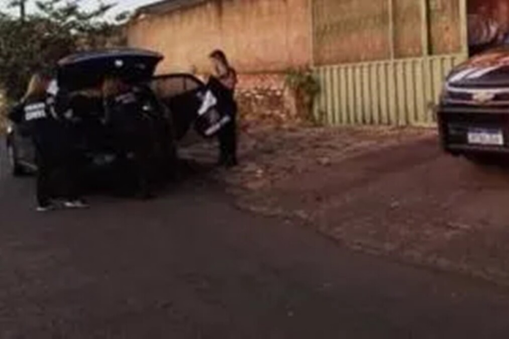 Polícia apura fraude em transferências de veículos no Detran-GO