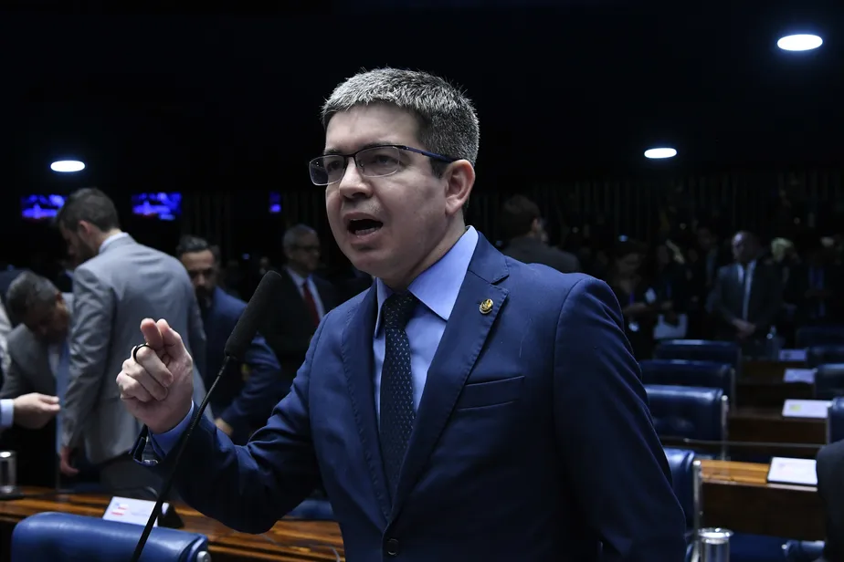 Senador Randolfe Rodrigues (Foto: Agência Senado)