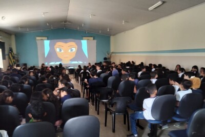 Governo de Goiás leva cinema de graça a Valparaíso