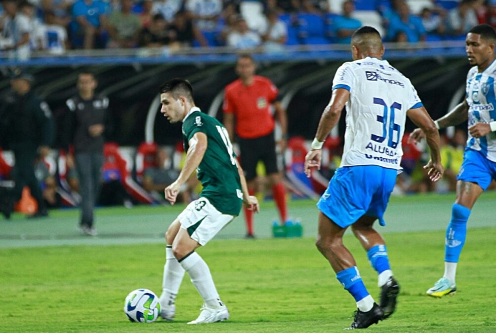 Jogo entre Goiás e Paysandu na Copa Verde