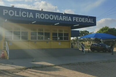 PRF flagra motorista embriagado pela terceira vez em Abadia de Goiás Homem foi levado para a Delegacia de Polícia Civil