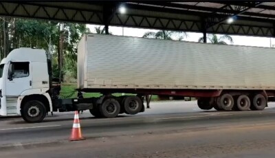 Motorista de carreta é preso por dirigir embriagado e fazer zigue-zague na BR-060 Caso aconteceu próximo a Anápolis