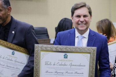 Bruno Peixoto se torna cidadão aparecidense