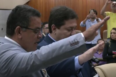 Câmara de Goiânia empossa dois novos vereadores do PMB